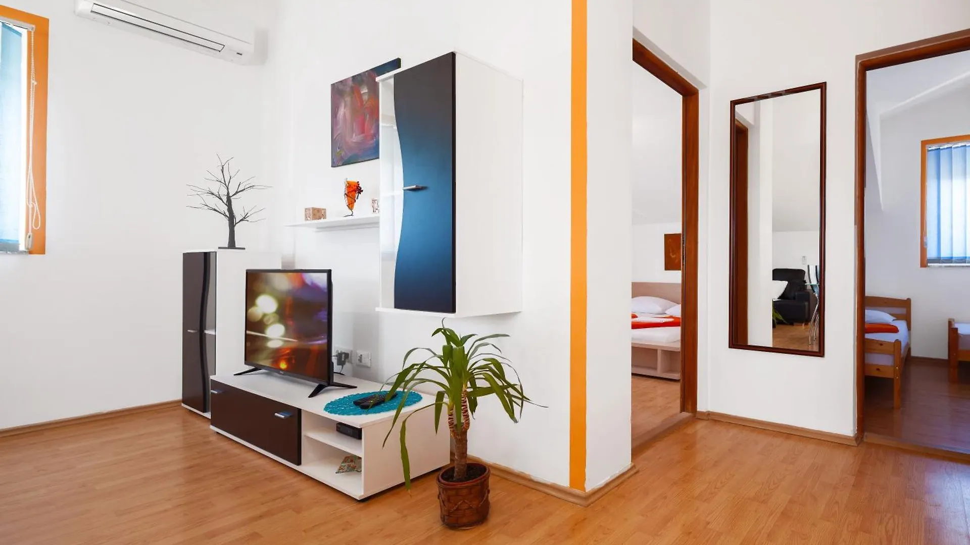 Ferienwohnung Mit Jacuzzi, Garten Und Parkplatz Liznjan Croatia