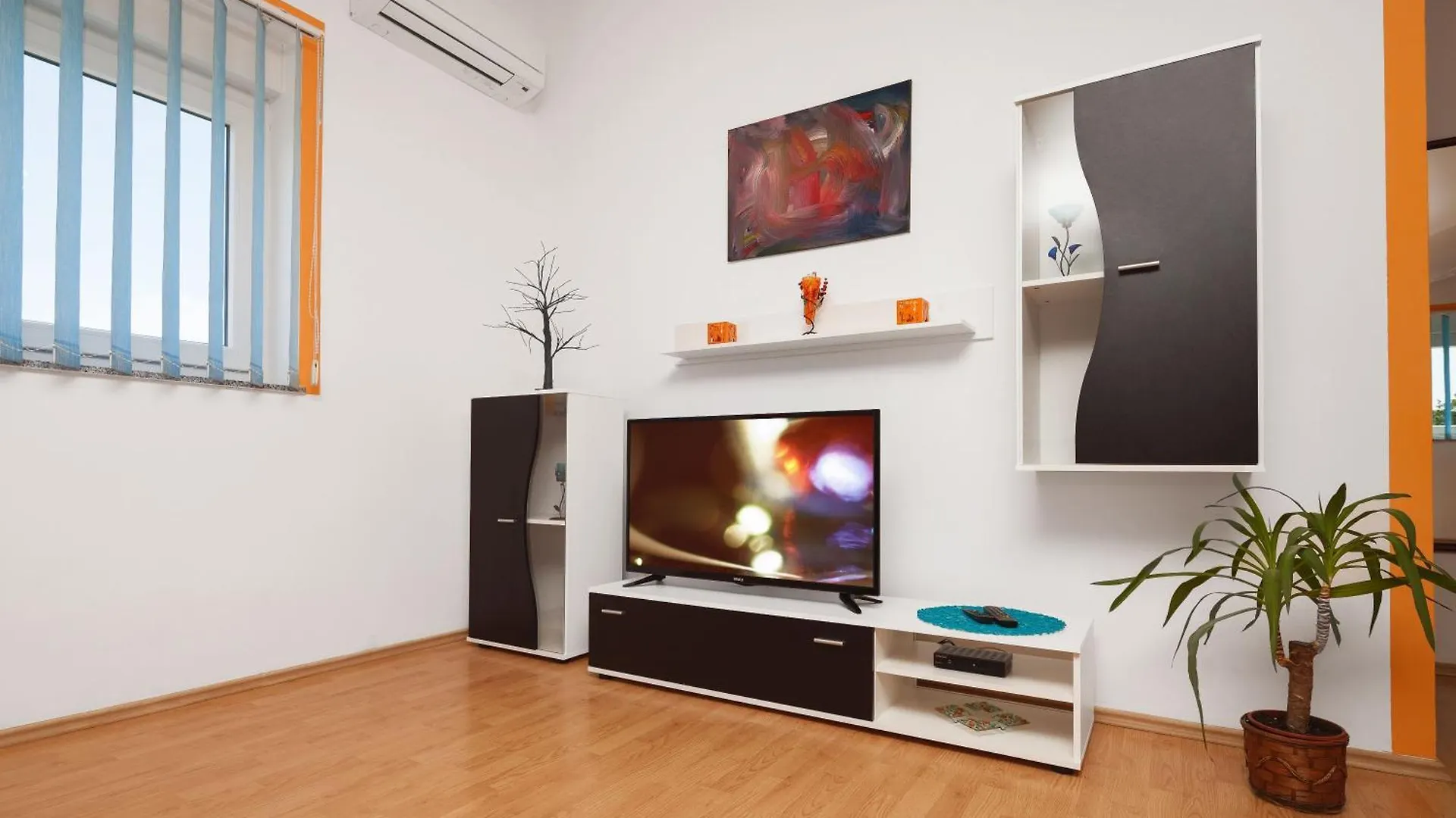 Ferienwohnung Mit Jacuzzi, Garten Und Parkplatz Liznjan Croatia