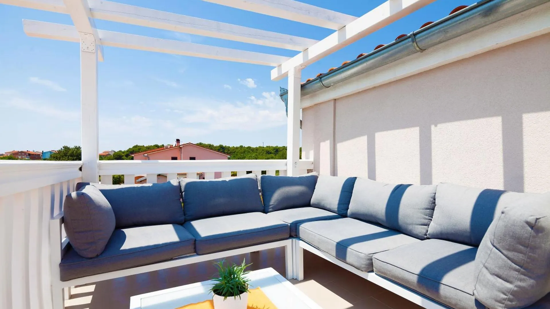 Ferienwohnung Mit Jacuzzi, Garten Und Parkplatz Liznjan 0*,