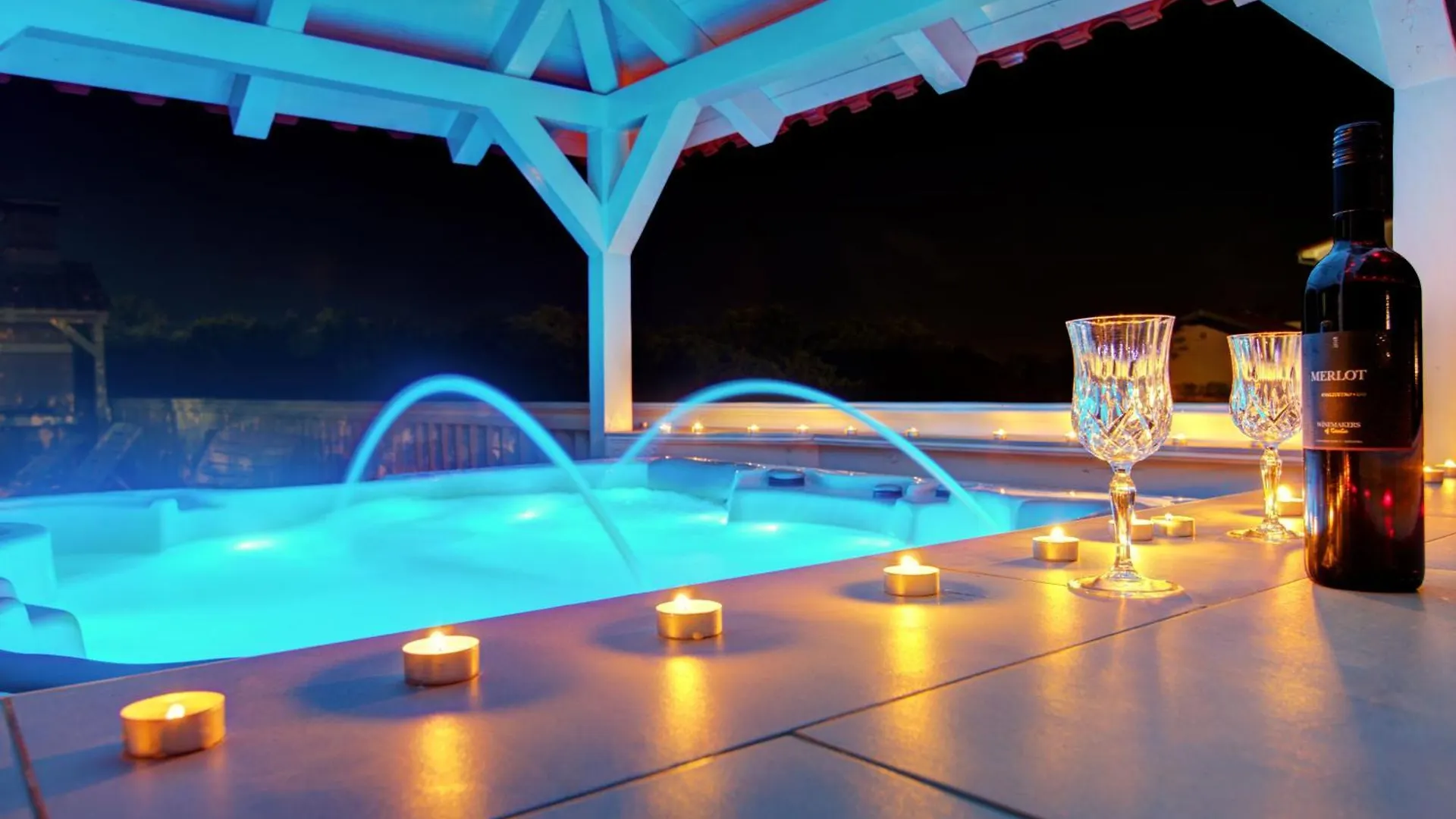 Ferienwohnung Mit Jacuzzi, Garten Und Parkplatz Liznjan